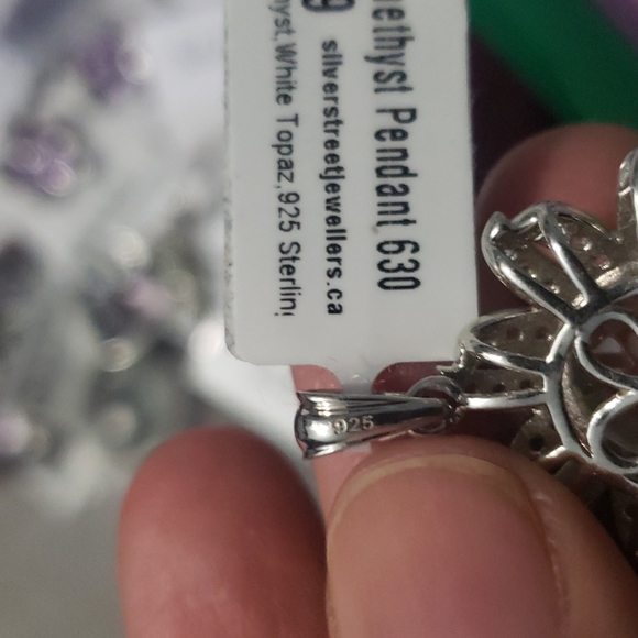 Pendant - Picture 4 of 5